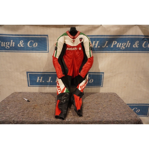 464 - Ductati Dainese race leathers size 46