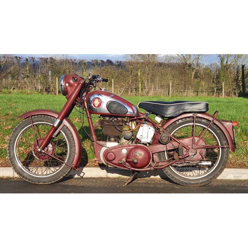 854 - BSA B31 rigid motorcycle. 1954. Engine and gearbox in good running order, correct air filter fitted,... 