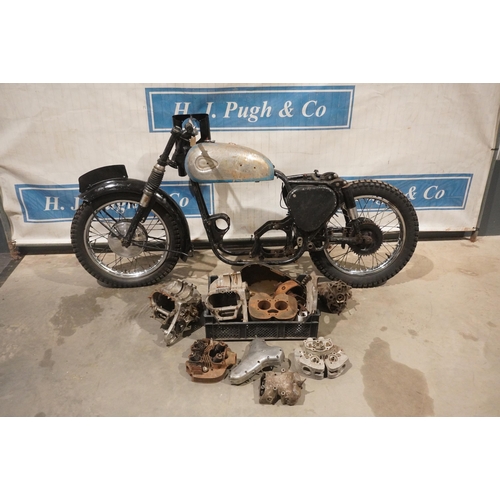 852 - Believed 1956 BSA A10 restoration project. No docs