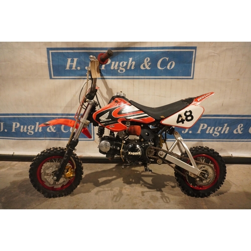 866 - Xsport 110 pit bike. Rear brake needs attention but in working order. No docs