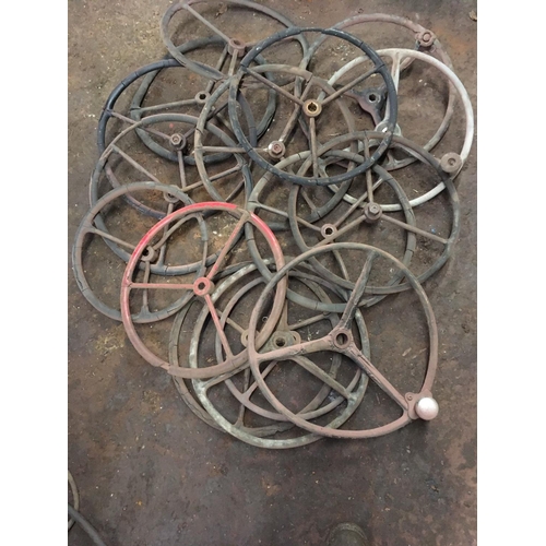 20 - Quantity of tractor steering wheels
