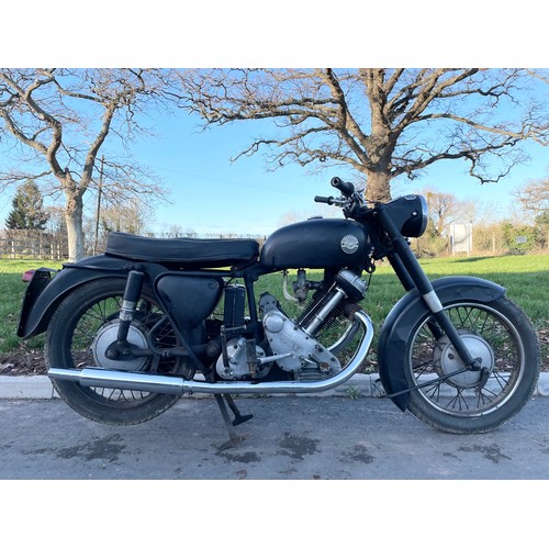 875 - Panther 650 motorcycle. 1964. 645cc. Frame No. 29107. Engine No. 652A114A. Reg CJJ630B. V5