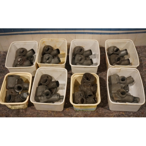 501 - Large quantity of assorted Amal carburettor bodies