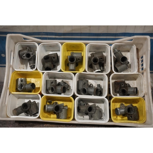 509 - Large quantity of assorted Amal carburettor bodies