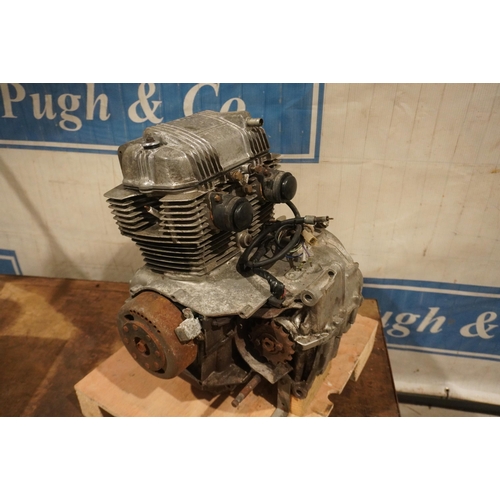 519 - Honda CB250 engine. Engine No. 3004271 CB2