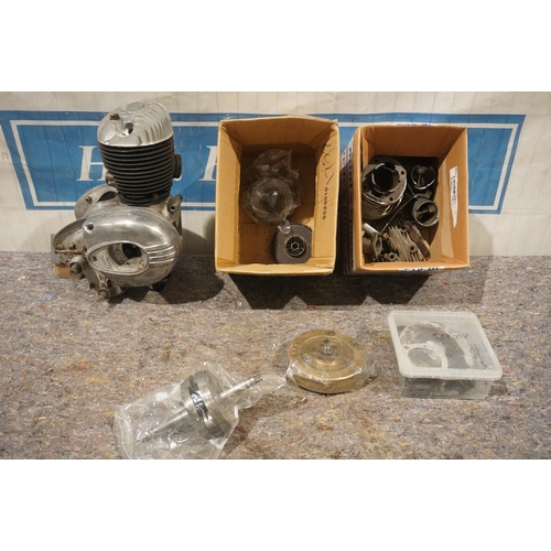 520 - Villiers Supersport engine, gearbox, spare pots piston and full circle crank. Crankcase damaged inte... 