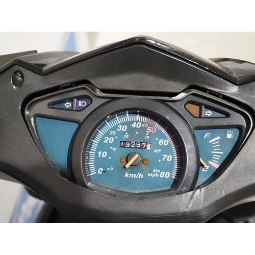 883 - Direct Bikes ZN50QT-32 scooter. 2016. 49cc. Runs and rides. MOT until 09.09.2022. Reg. SV66 BVL. V5 ... 