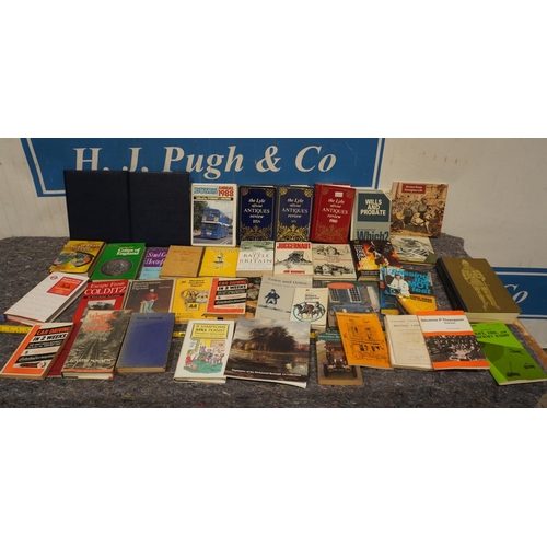 556 - Assorted books to include collectors books, historical books and motoring