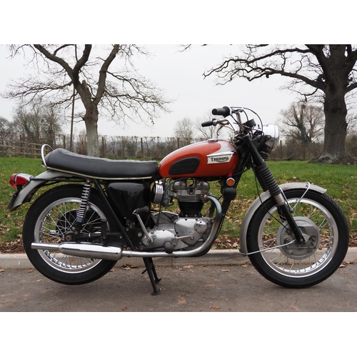 886 - Triumph Bonneville T120R motorcycle. 1969. 650cc. Matching engine and frame numbers. Transferable pl... 