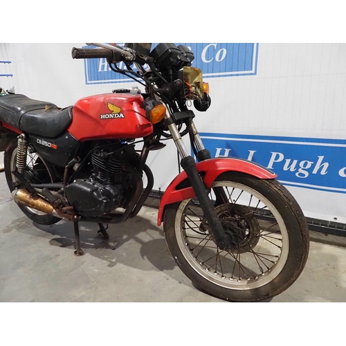 892 - Honda CB250 RS motorcycle. 1980. 248cc. Complete but has not been on the road in over 25 years. Reg.... 