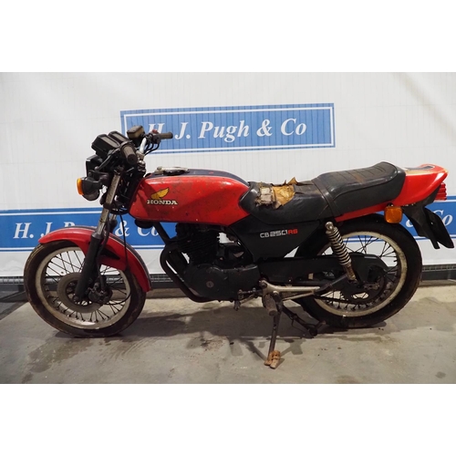 892 - Honda CB250 RS motorcycle. 1980. 248cc. Complete but has not been on the road in over 25 years. Reg.... 