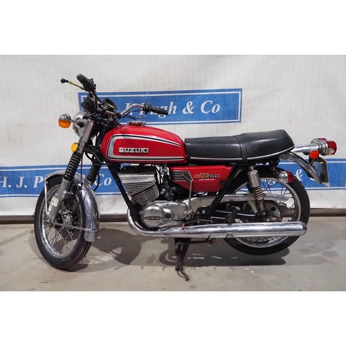 783 - Suzuki GT250 motorcycle. 1973. 250cc Engine No. GT25030843. Frame No. 30617. Reg. FRA 986L. V5