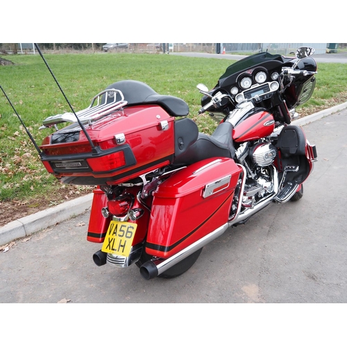 896 - Harley Davidson Flhtcuse 2 Electra Glide motorcycle. 1800cc. 2007. Runs & rides. Recent service. Top... 