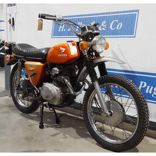 909 - Honda CL175 Gold motorcycle. 175cc. Runs and rides. Imported. Reg. EGU 507H. V5