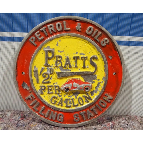 595 - Pratts petrol pump sign 11