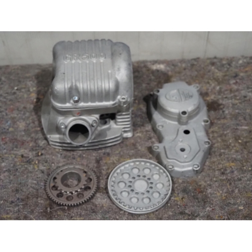 606 - Godden GR500 cylinder head, cam, inlet valves, rocker covers, timing gears/sprocket and GM timing co... 