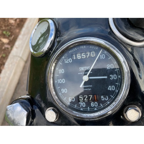 916 - Velocette Venom motorcycle. 498cc. 1957. Has been running but will need recommissioning. Reg. 484 CP... 