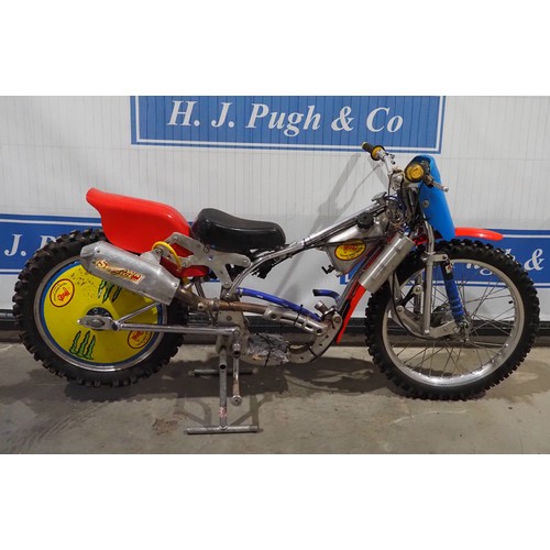 915 - Junior 150 grasstrack rolling chassis. No engine.