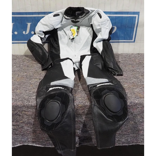 640 - 1 Piece black and white racing leathers, Swag brand, size XXL, brand new in bag
