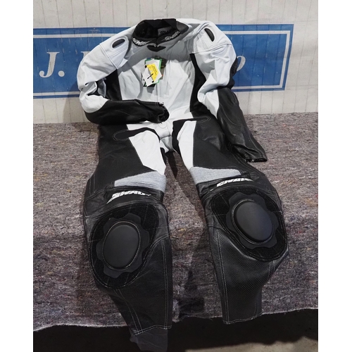 641 - 1 Piece black and white racing leathers, Swag brand, size XXL, brand new in bag