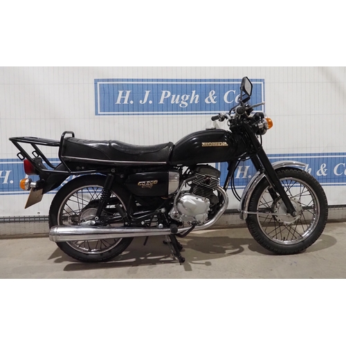 904 - Honda CD200 motorcycle. 1980. 198cc. Runs and rides, been used as a commuter bike. Tax and MOT free.... 