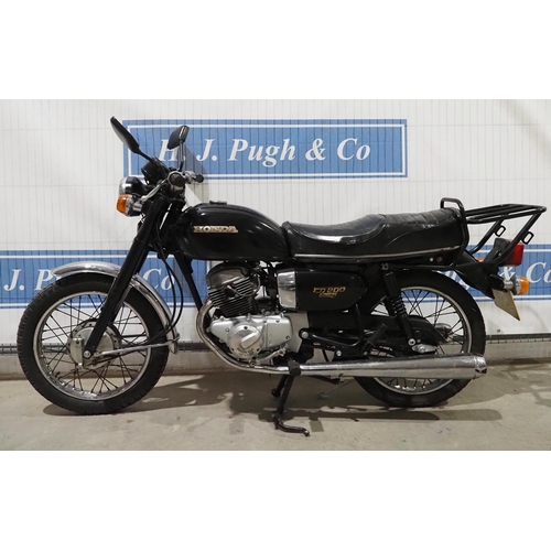 904 - Honda CD200 motorcycle. 1980. 198cc. Runs and rides, been used as a commuter bike. Tax and MOT free.... 