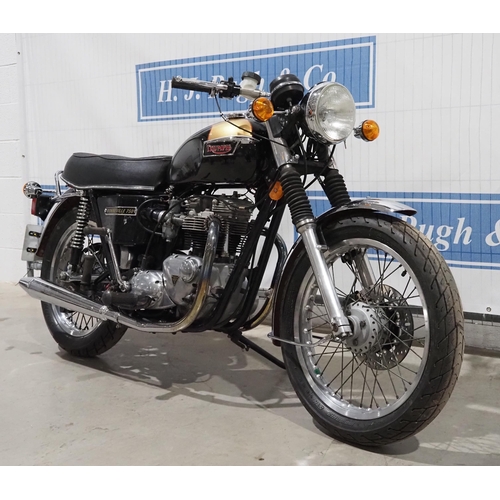918 - Triumph Bonneville 750 motorcycle. 1976. 736cc. New discs, master callipers, new battery and new oil... 