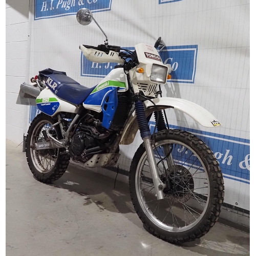 926 - Kawasaki KLR 250 motorcycle. 1988. 249cc. Runs and rides. MOT until 31.1.2023. Has had engine work d... 