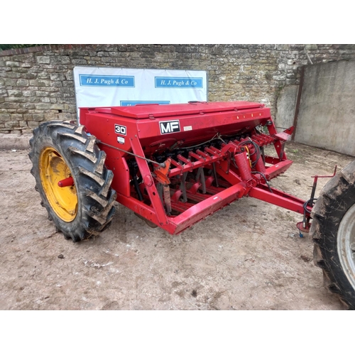 110 - Massey Ferguson 30 disc drill with grass seed box, sn. F17765 c/w operators manual