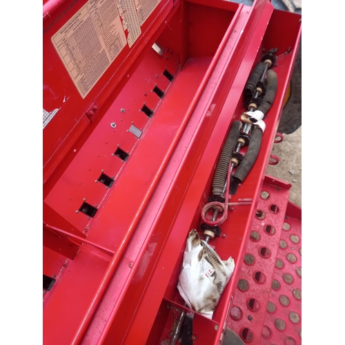 110 - Massey Ferguson 30 disc drill with grass seed box, sn. F17765 c/w operators manual