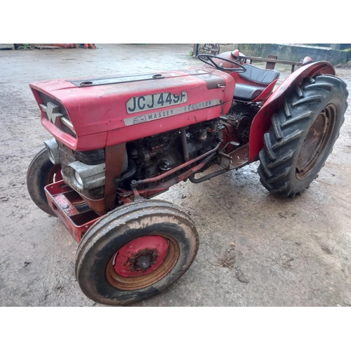 146 - Massey Ferguson 135 narrow tractor. Worked on local farm. Reg. JCJ 449E. V5