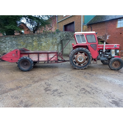 152A - Massey Ferguson muck spreader. Original.