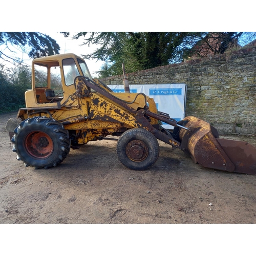 162 - Bray 4WD loading shovel