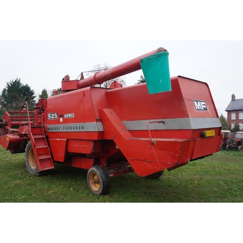 165 - Massey Ferguson 525 Super 11 combine, 10ft cut, Ex Colin Cloude. reg. TOR 865T. V5 c/w operators man... 