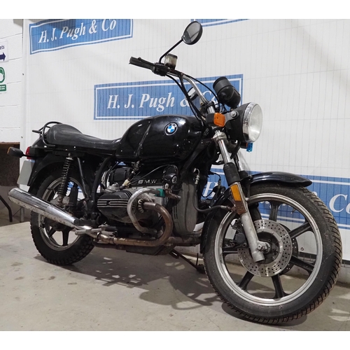 939 - BMW RT80 motorcycle. 1983. 800cc. Matching engine and frame numbers. Recent oil service, new battery... 