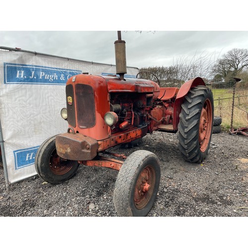 1632 - 1966 Nuffield 10/60 tractor. Runs and drives, front weight