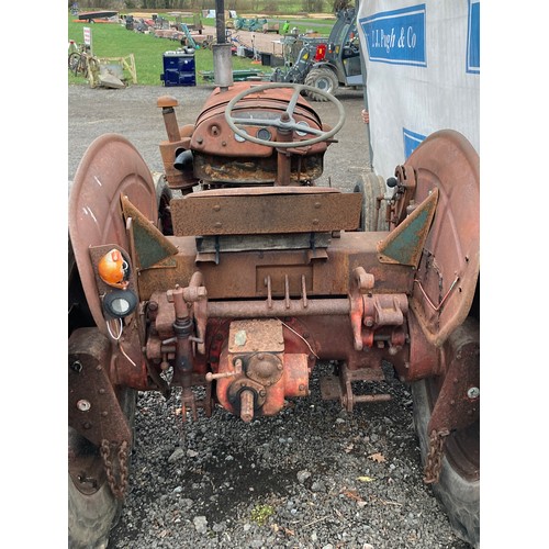 1629 - 1955 David Brown 25D tractor, diesel, runner. Reg. EEP 681. V5