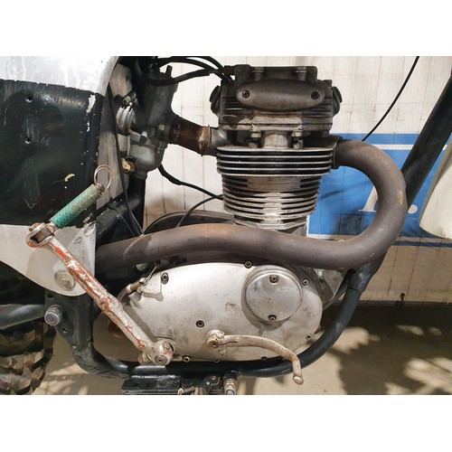 942 - Walker BSA 250cc scrambler. Twinpark ignition methanol engine