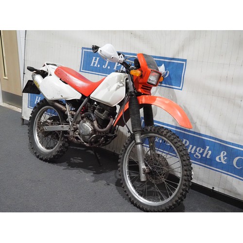 949 - Honda XLR 125 motorcycle. Mot 03/06/22. V5