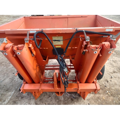 154 - Ransomes Faun potato planter