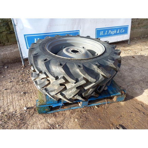 29 - Pair of 11.2-28 wheels and tyres
