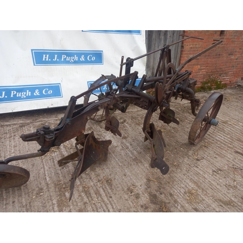 54 - Ransome 2 furrow trailed plough