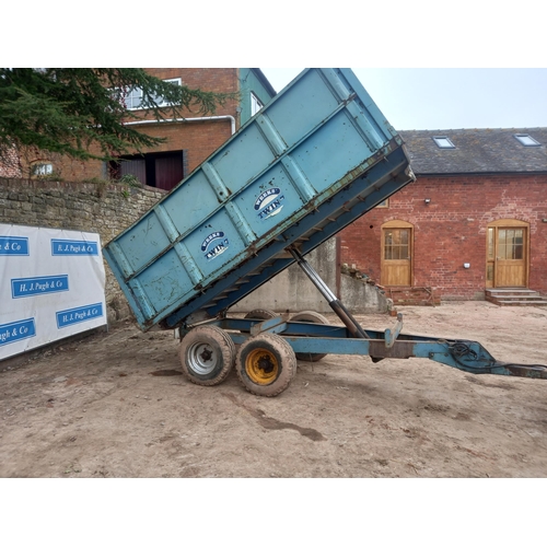 95 - Weeks Twin 7ton grain trailer