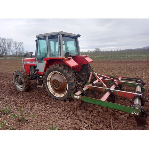 144 - Massey Ferguson 698T 4WD tractor, 5846hrs recorded, 12 speed 3 stick. sn. L109025. Reg. B849 KWV. V5... 