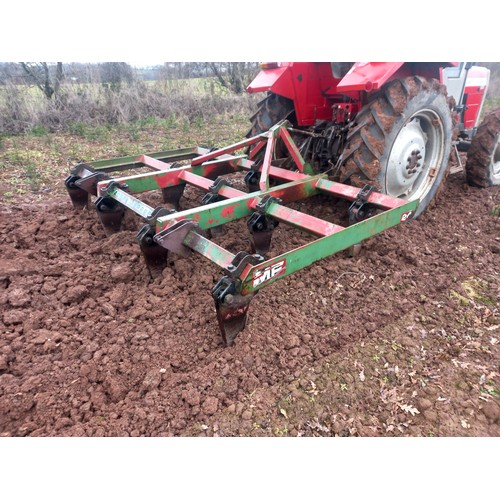 140 - Massey Ferguson 24 low draft superflow