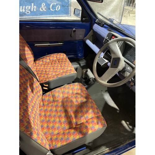 261 - Fiat Panda. 1994. 999cc. 65490 miles. Good bodywork, twin sun roof, 5 speed, new battery. Reg. M457 ... 