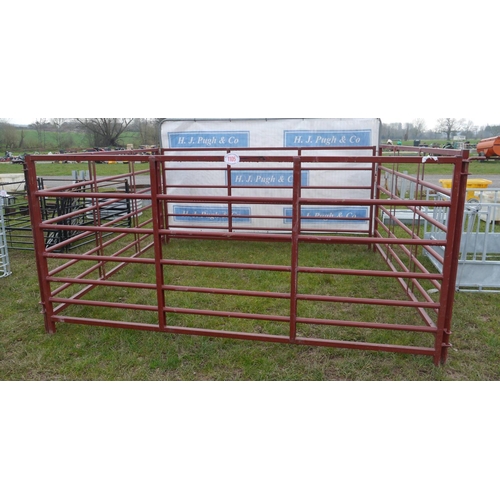 1105 - Red cattle hurdles 10ft -4