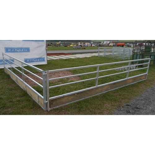 1119 - Sheep feed barrier 15ft -2