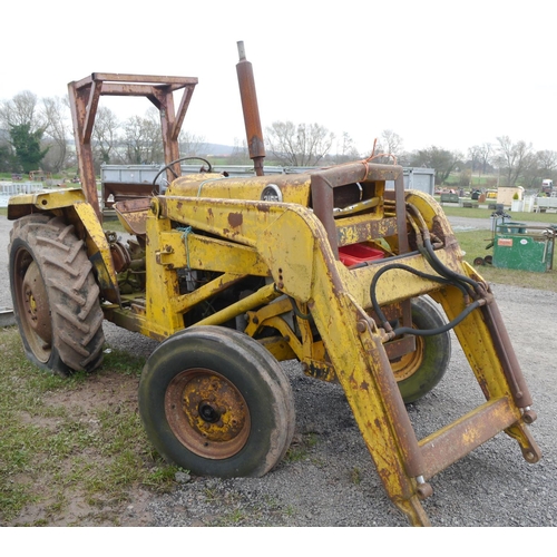 1170 - Massey Ferguson 3165R loader tractor, roll bar, runs and drives