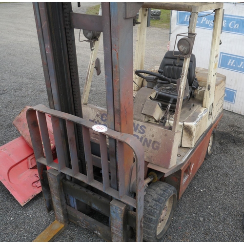 1171 - Nissan KCEGH 02F350 diesel fork lift